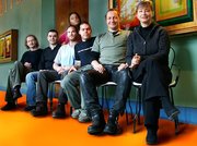 Alles begann in Hellersdorf: Das Team des weiten Theaters vor 14 Jahren (nicht ganz komplett)